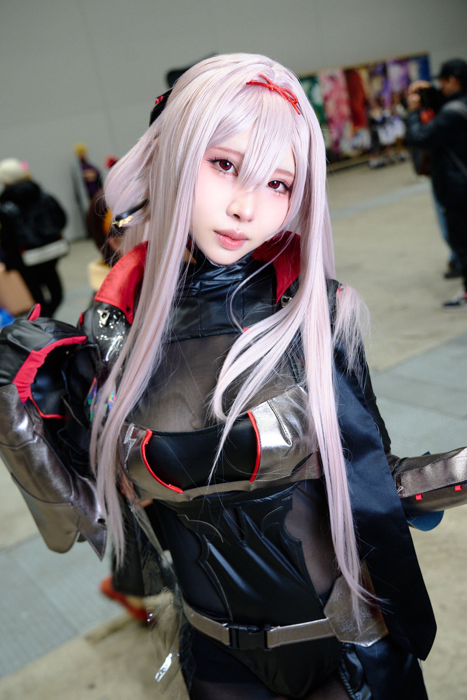 写真・画像】『NIKKE』黒紅蓮コスプレの決め手は「下まつ毛を意識して