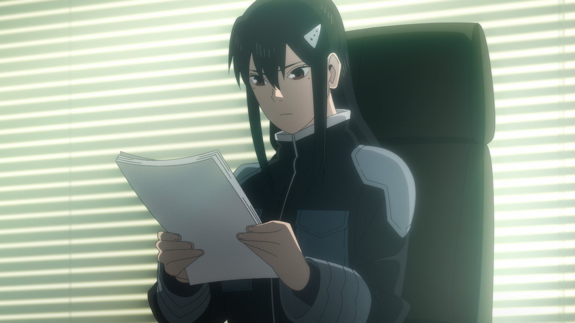 写真・画像】アニメ『怪獣8号』亜白ミナの年齢や使用武器などの